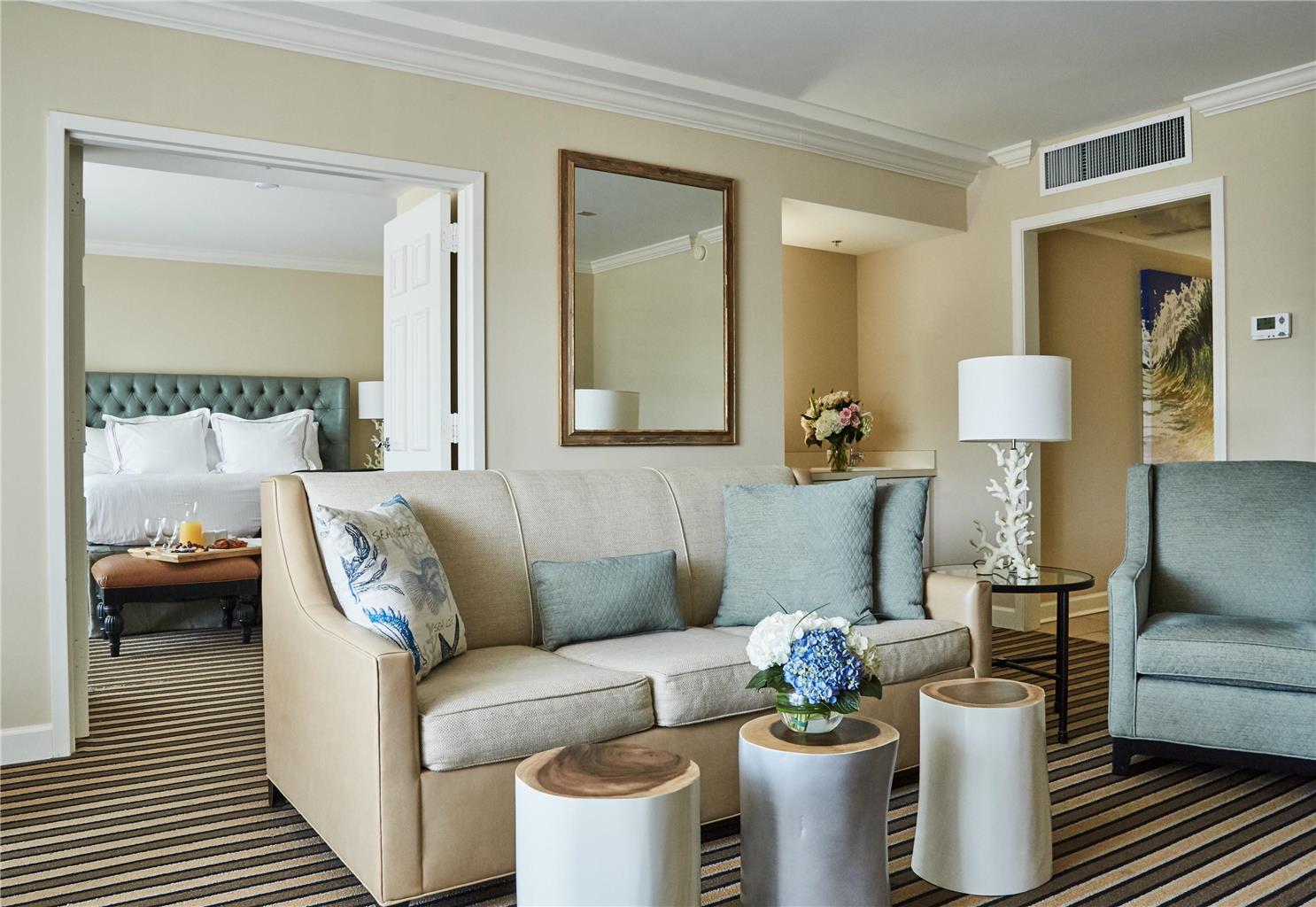 WILD DUNES RESORT-guestroom-Guest Room,Suite,On-Site.jpg