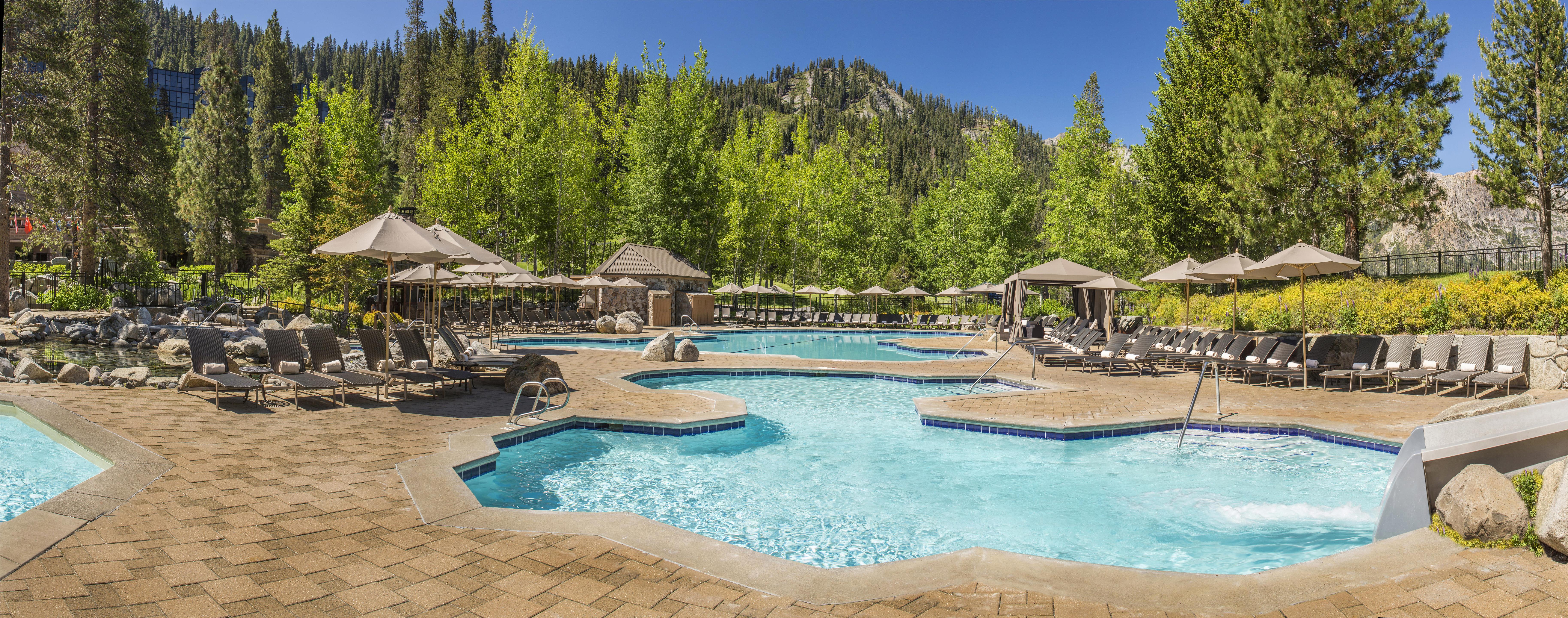 Pool | Everline Resort & Spa Lake Tahoe