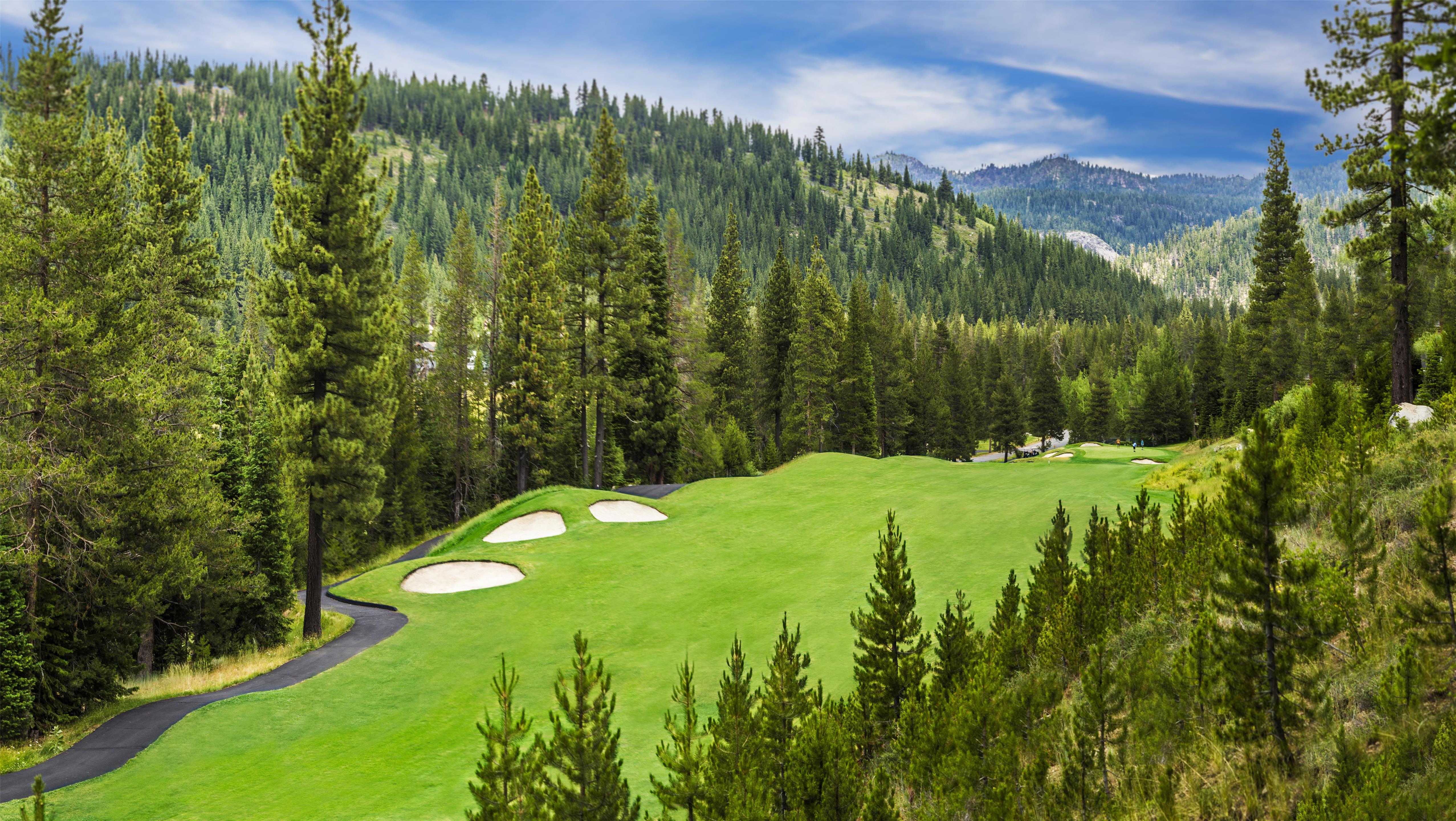 Golf | Everline Resort & Spa Lake Tahoe
