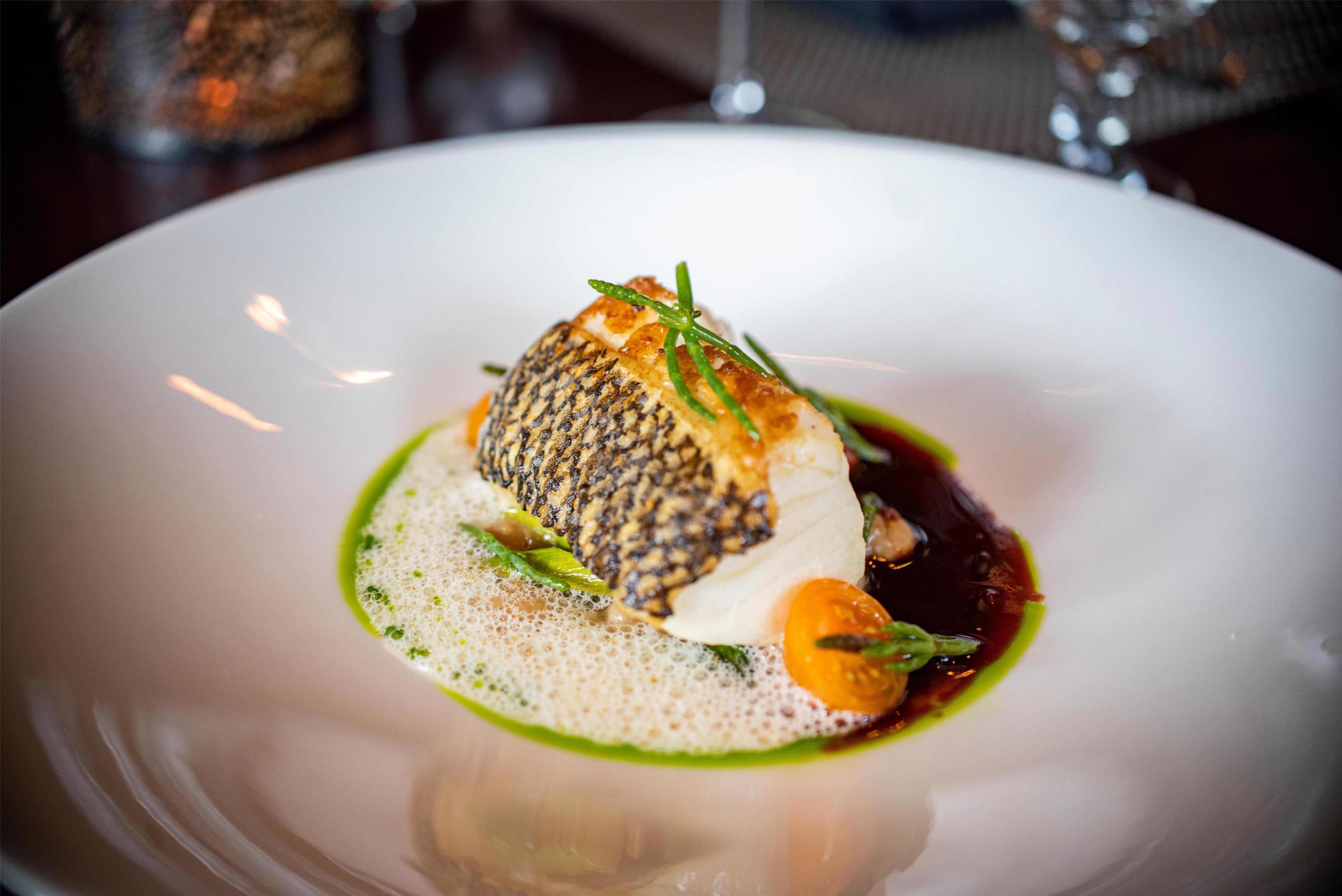 Restaurant | Everline Resort & Spa Lake Tahoe