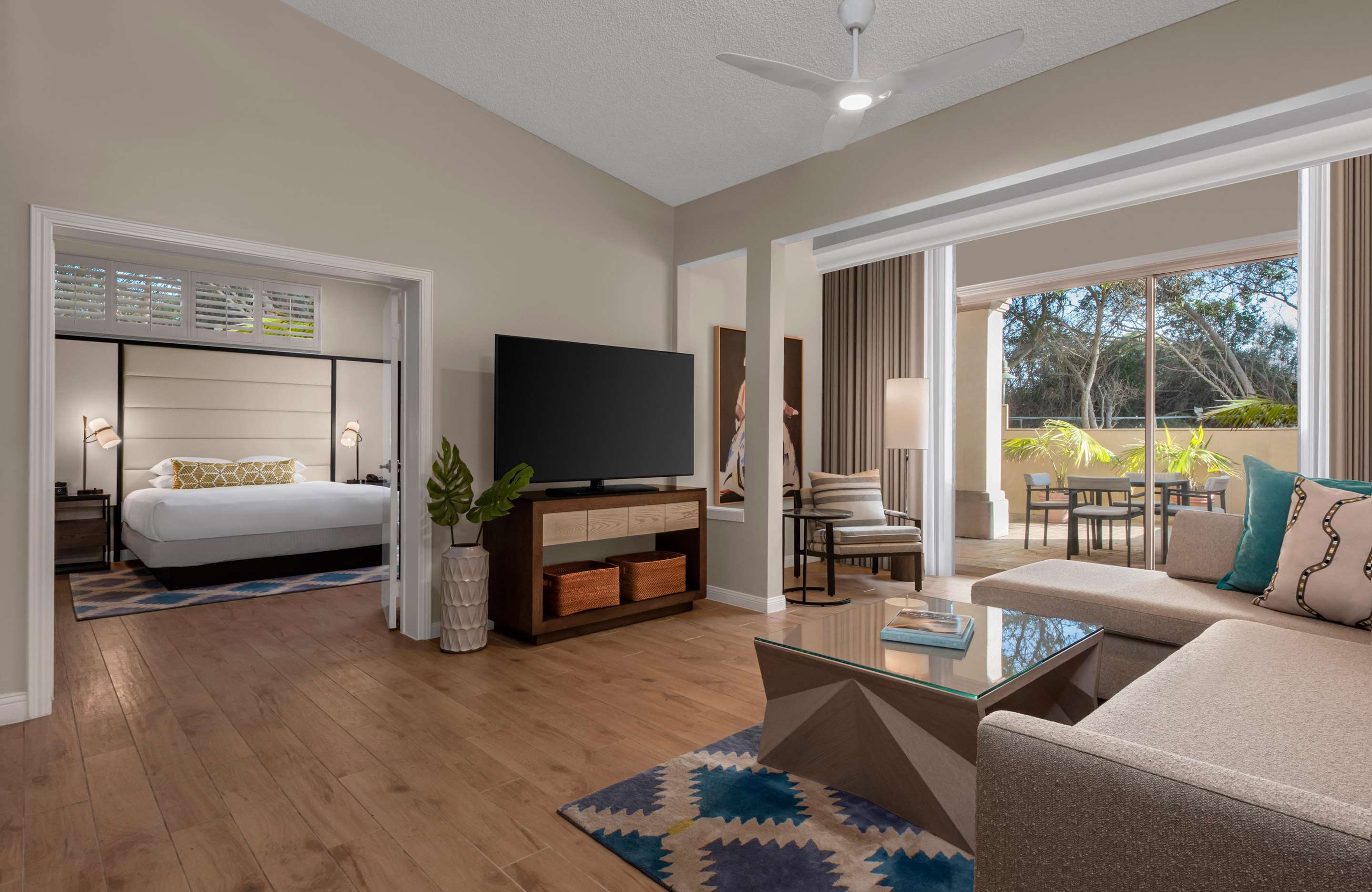 Windansea Suite Living Room