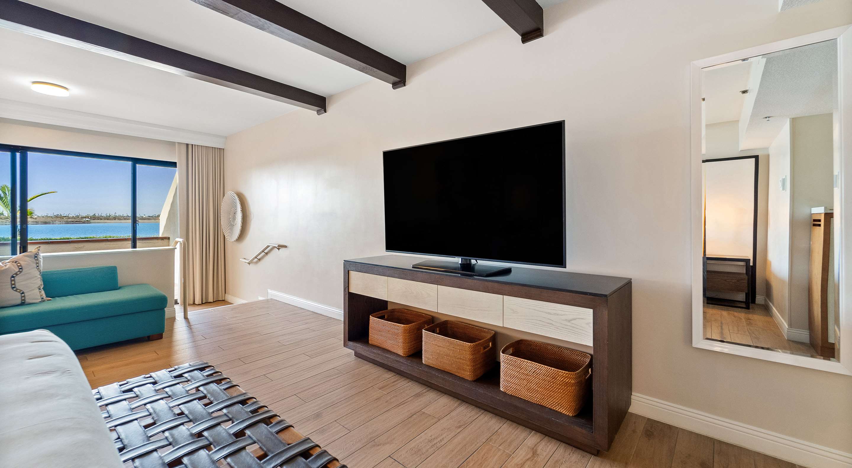 Waterview Villa TV Stand