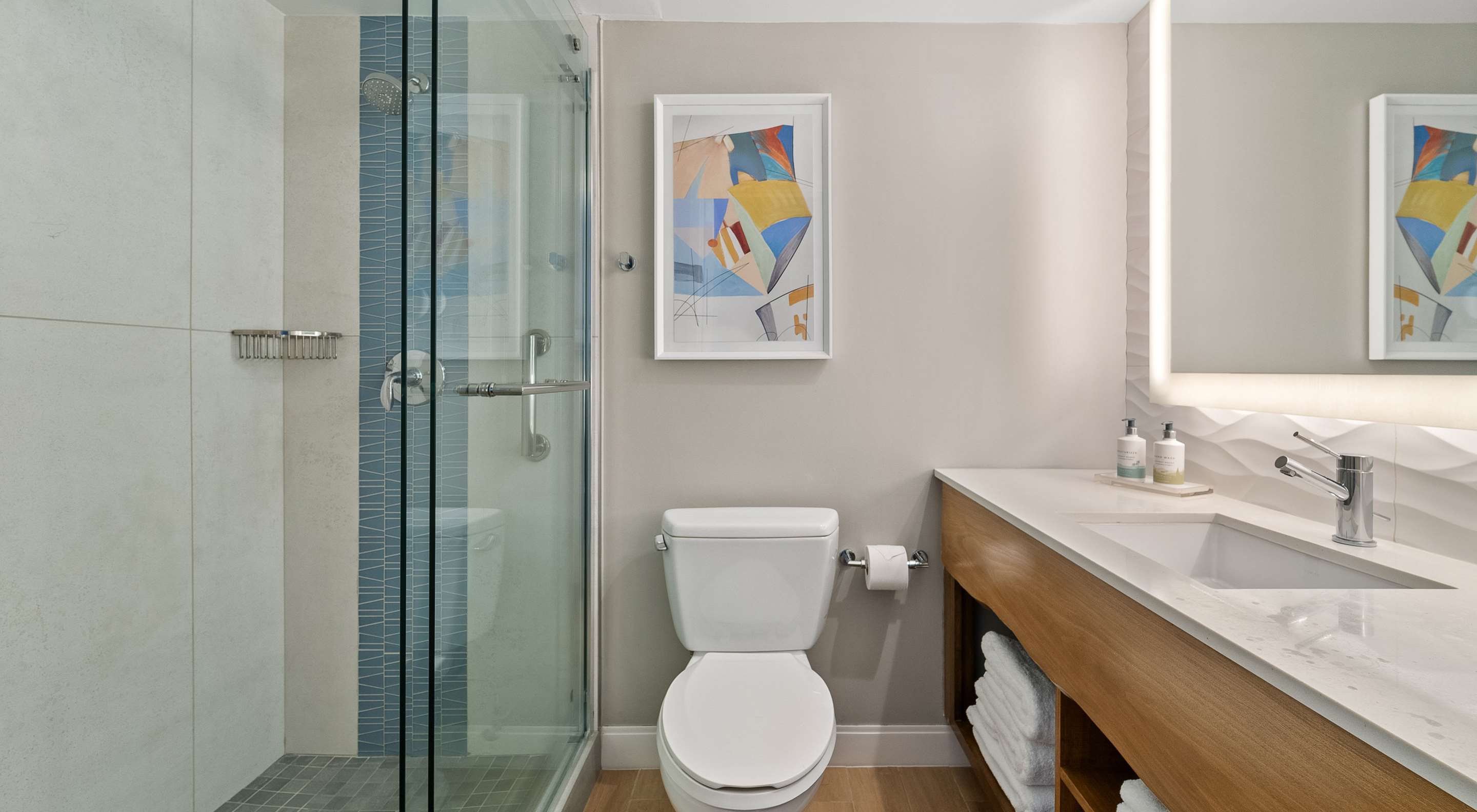 Guest Room Bathroom