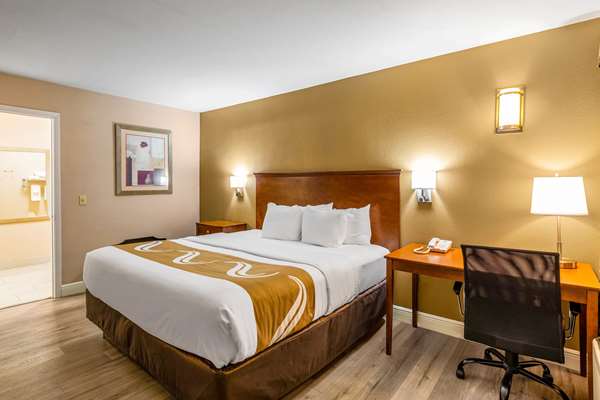  - Quality Inn Quincy - I-10, Exit 181