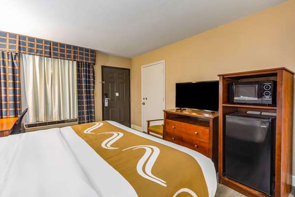  - Quality Inn Quincy - I-10, Exit 181