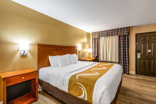  - Quality Inn Quincy - I-10, Exit 181
