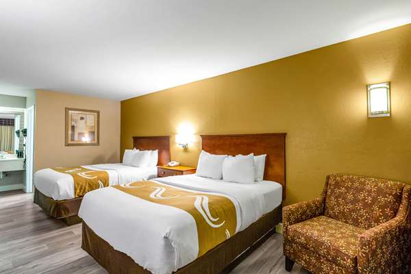  - Quality Inn Quincy - I-10, Exit 181