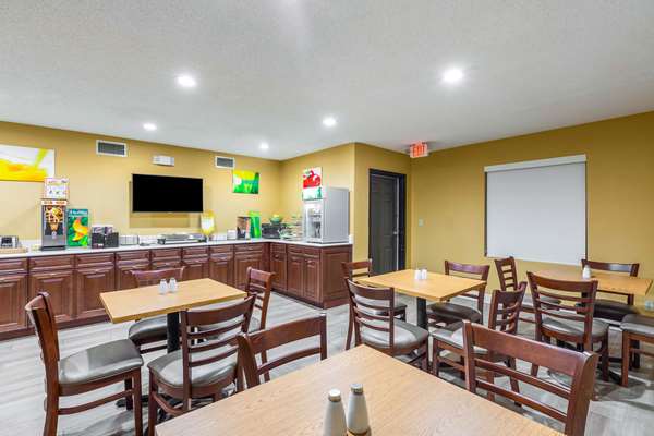 Amenities - Quality Inn Quincy - I-10, Exit 181