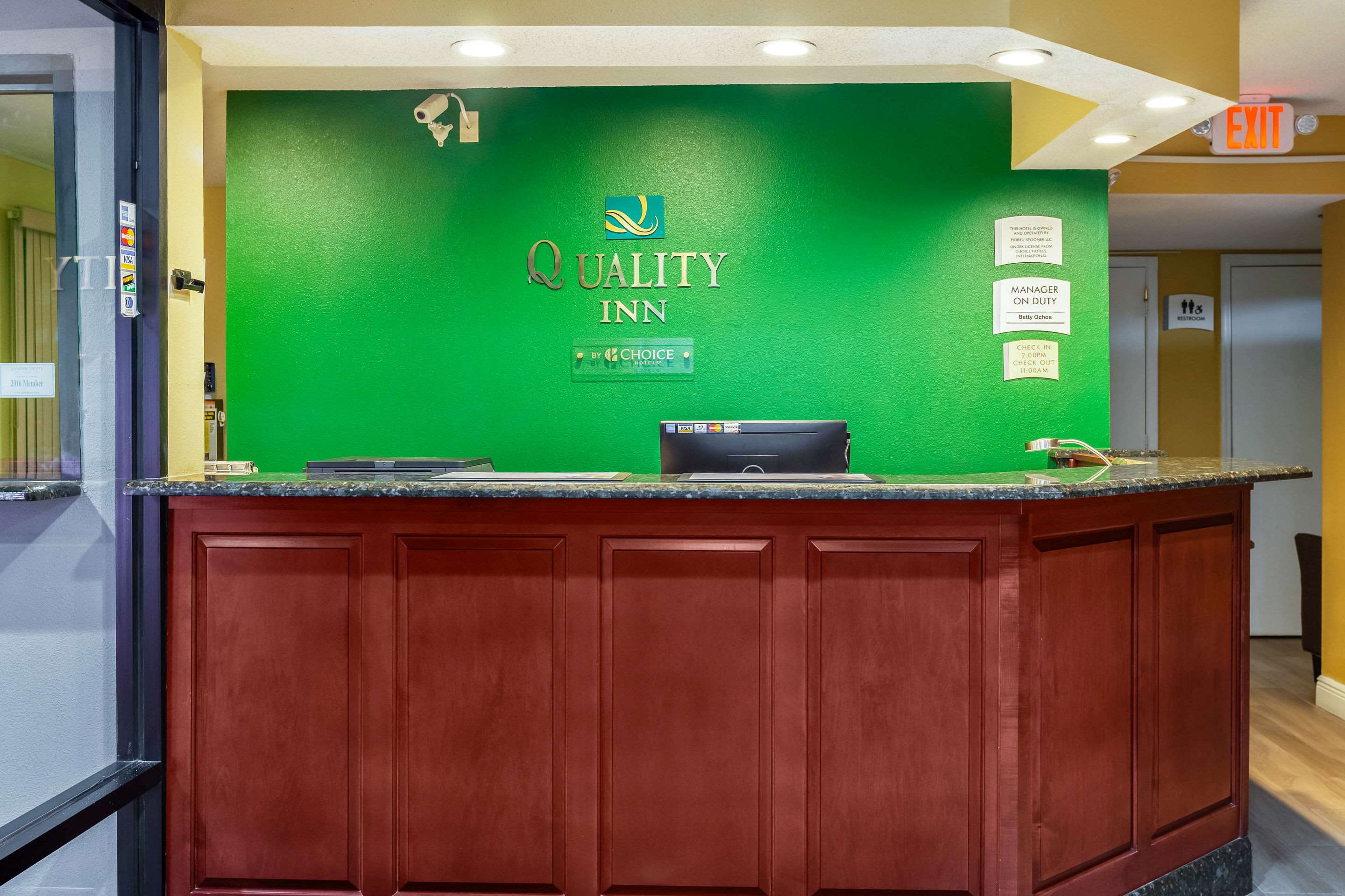 Front desk | Quality Inn Quincy - Tallahassee West