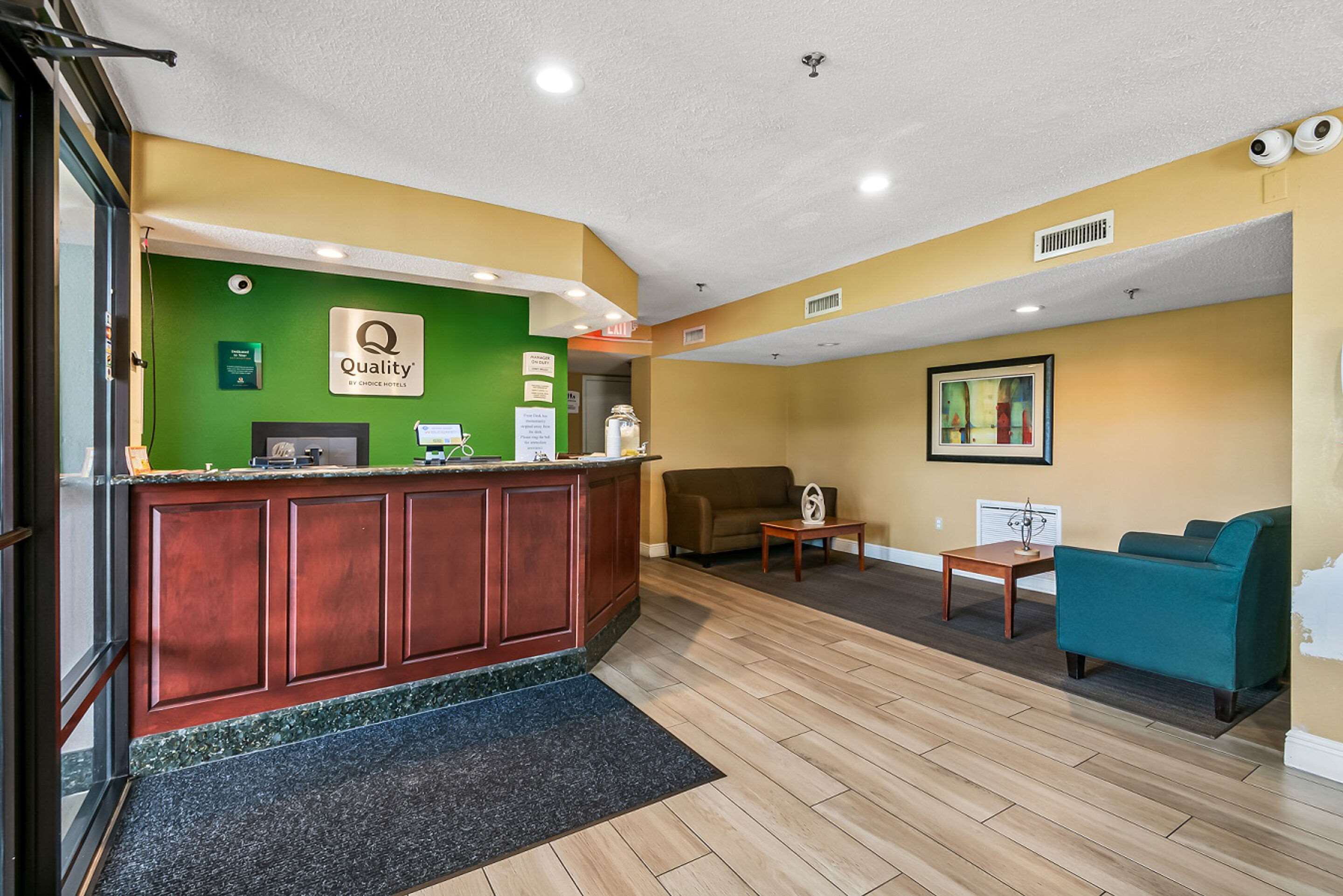 Front desk | Quality Inn Quincy - Tallahassee West