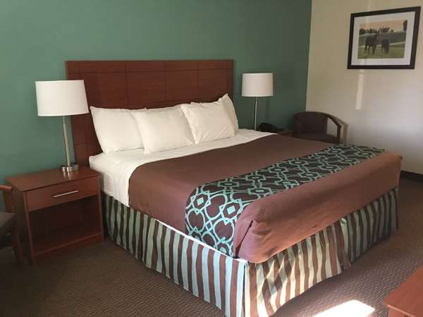  - SureStay Hotel by Best Western Bowling Green - I-65, Exit 28