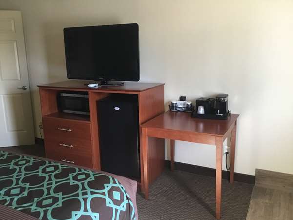  - SureStay Hotel by Best Western Bowling Green - I-65, Exit 28