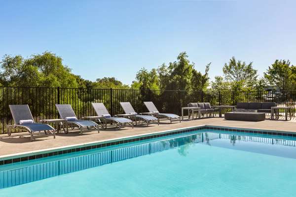 Pool - La Quinta Inn & Suites North College Station
