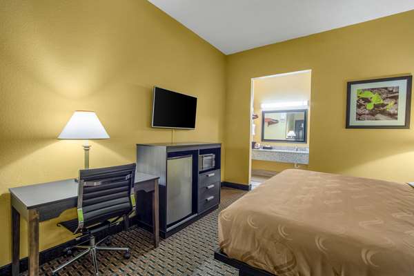  - Quality Inn & Suites West Columbia - I-26, Exit 115
