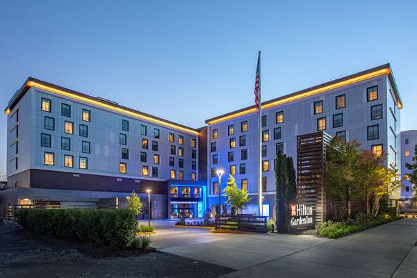 Exterior view - Hilton Garden Inn Redmond