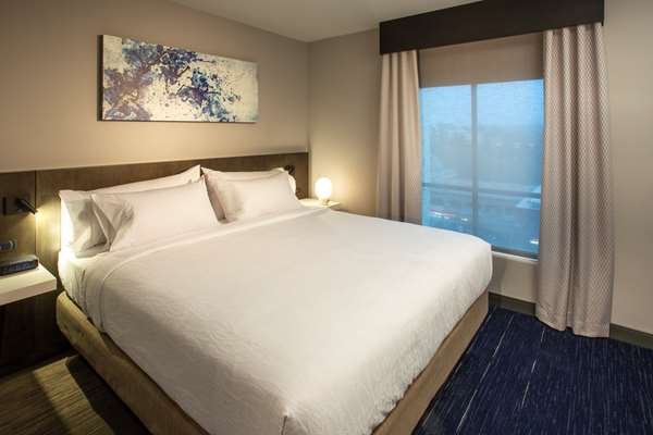  - Hilton Garden Inn Redmond