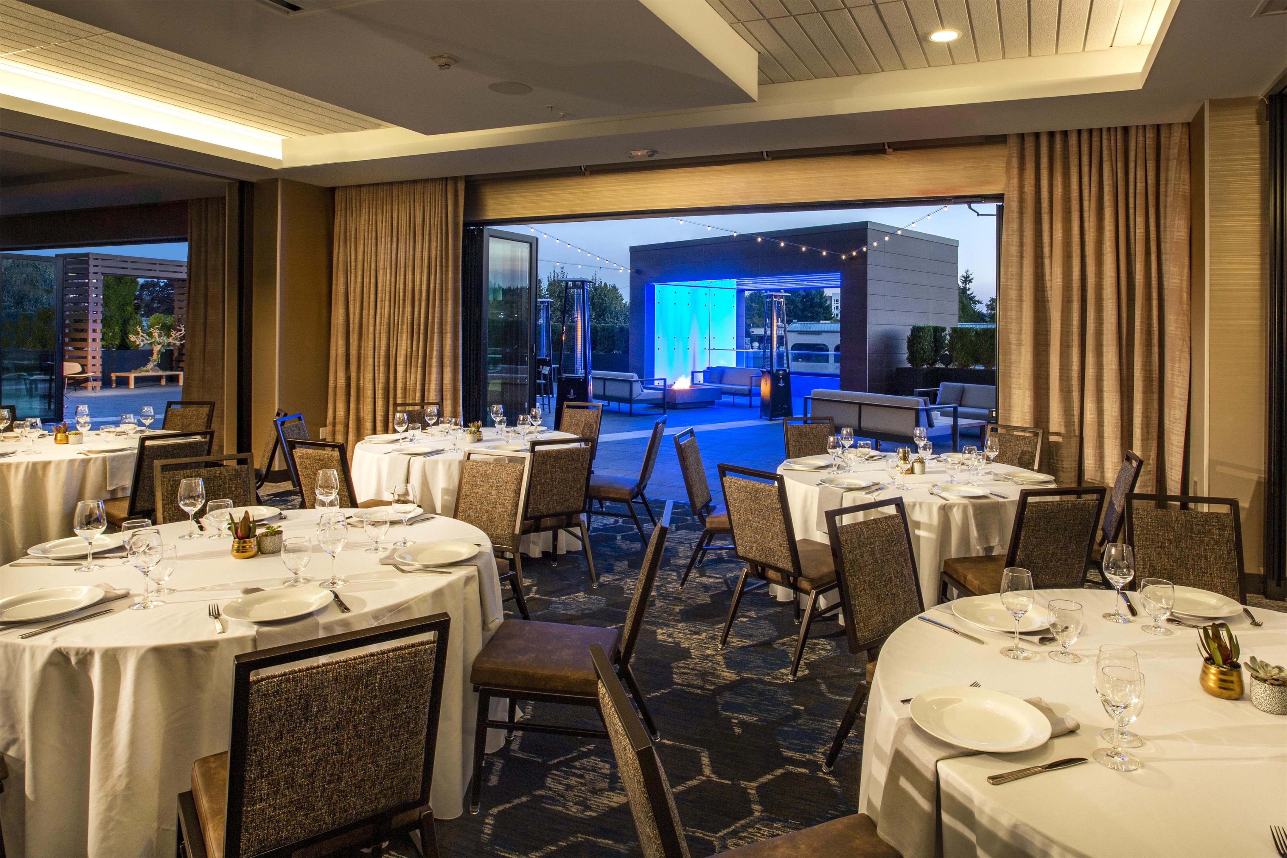 Meeting Room | Hilton Garden Inn Redmond Seattle
