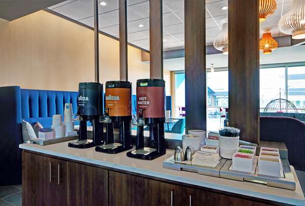  - Tru by Hilton West Knoxville - I-40 & I-75, Exit 374