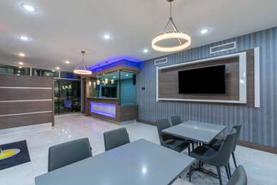 On-Site,Lobby