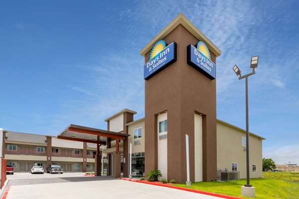 Exterior view - Days Inn University Houston