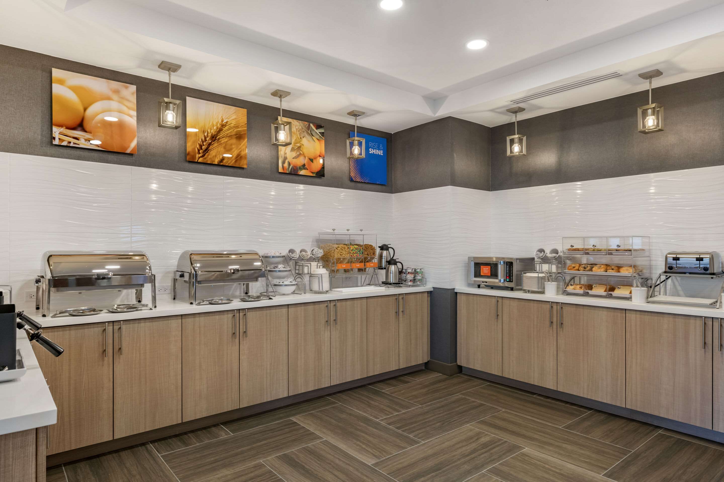 Breakfast area
