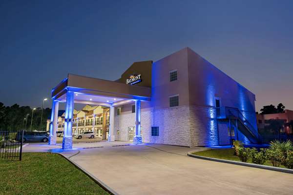 Exterior view - Baymont Inn & Suites Kingwood