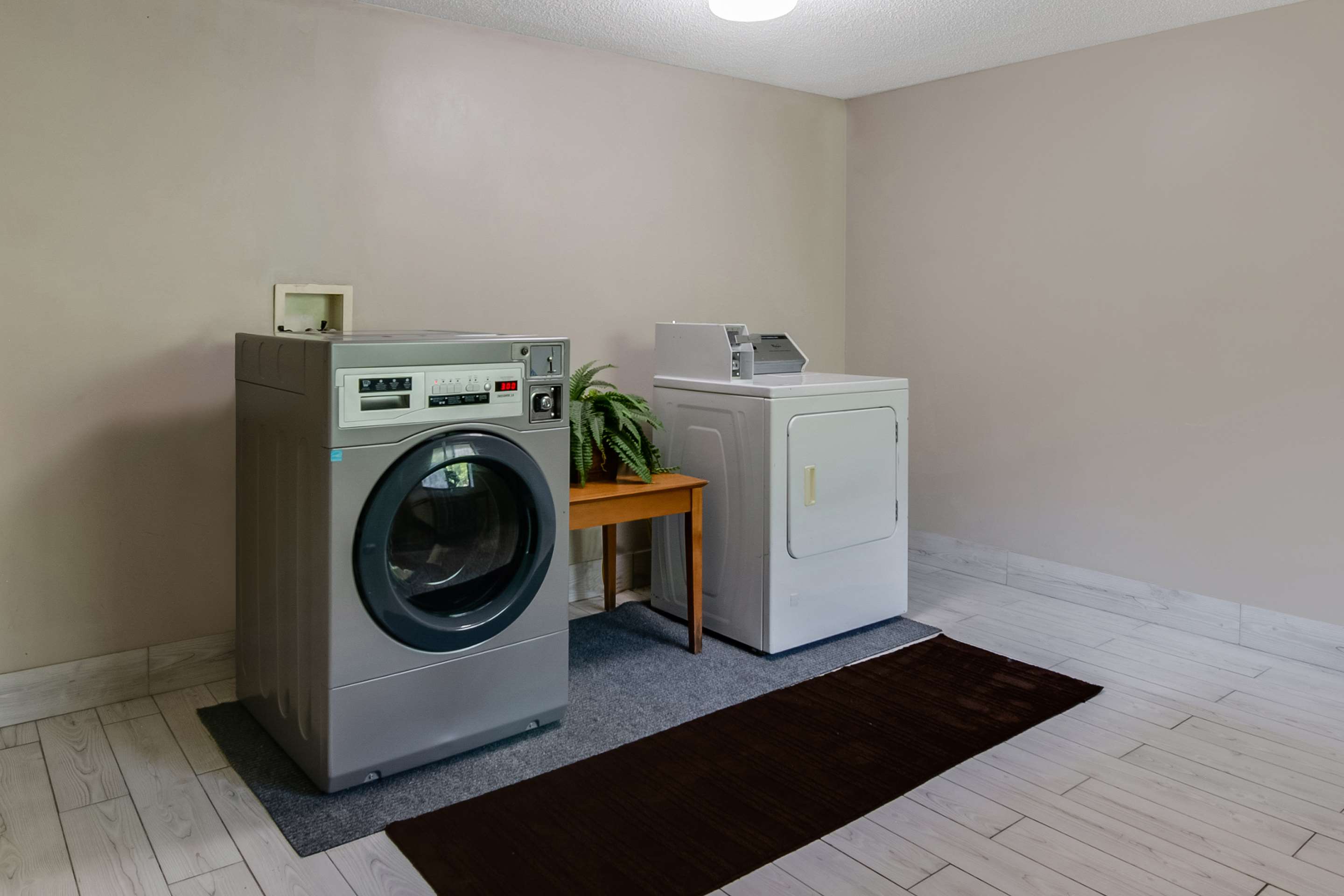 CT Laundry