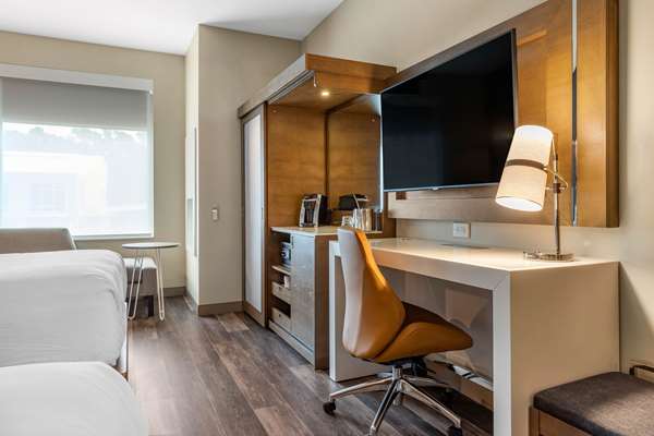  - Cambria Hotel Summerville - I-26, Exit 199