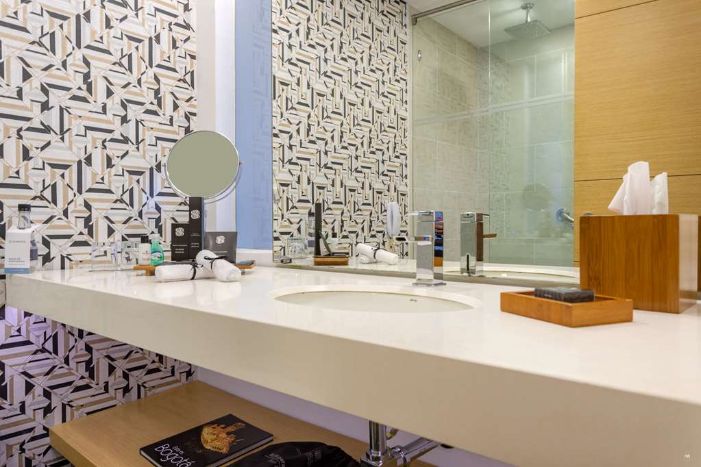 Sonesta Hotel Bogota-guestroom-Guest Room,Bathroom,On-Site.jpg