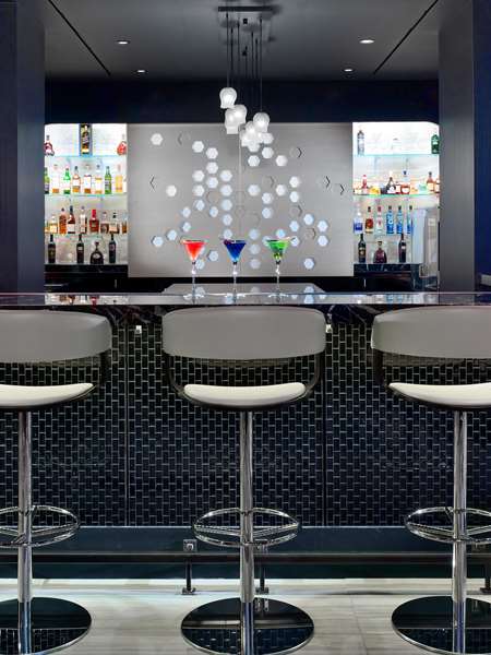 Bar - Sonesta Hotel Downtown Philadelphia - I-76, Exit 345