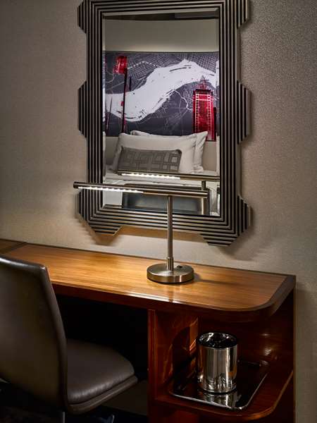  - Sonesta Hotel Downtown Philadelphia - I-76, Exit 345