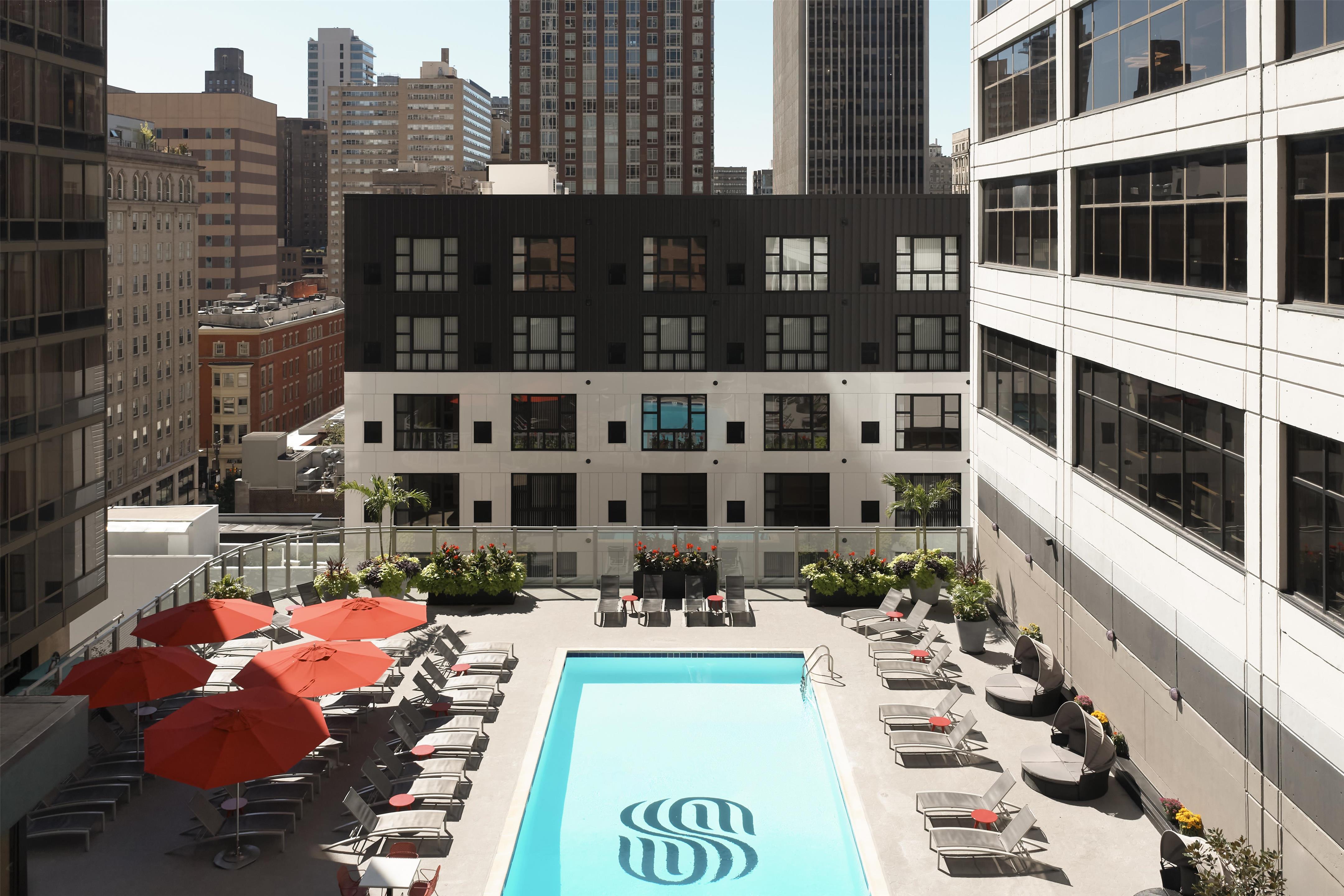 Sonesta Philly pool | Sonesta Philadelphia Rittenhouse Square