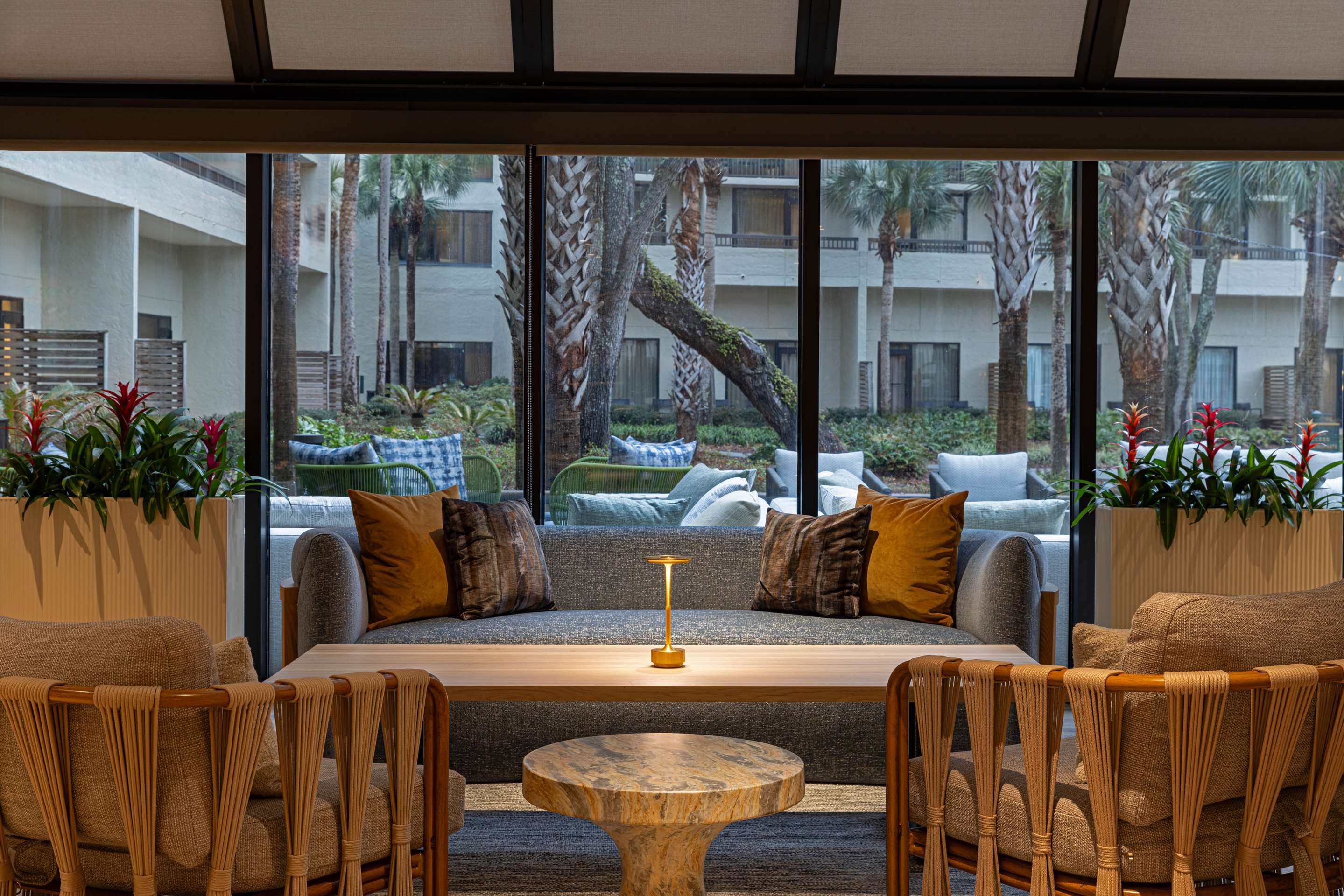 SHR HiltonHeadIsland Lobby LoungeArea | Sonesta Resort Hilton Head Island