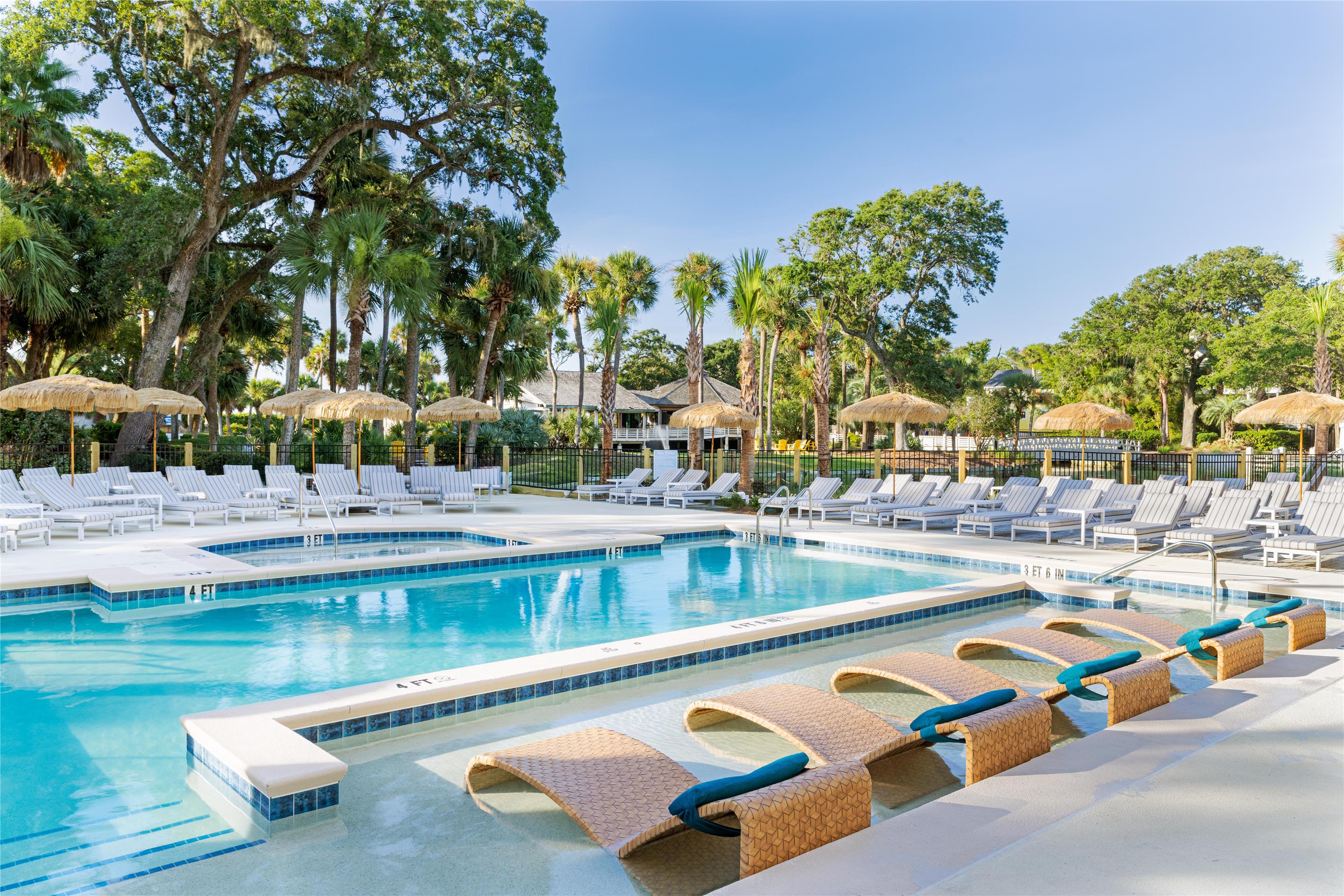 SHR HiltonHeadIsland Amenity RelaxationPool | Sonesta Resort Hilton Head Island