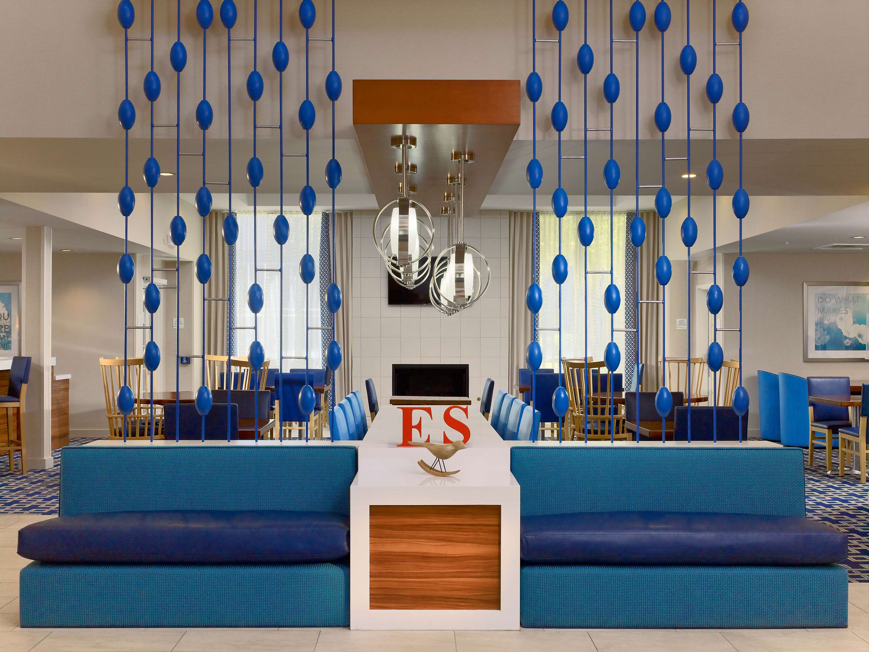 The Lobby | Sonesta ES Suites Flagstaff
