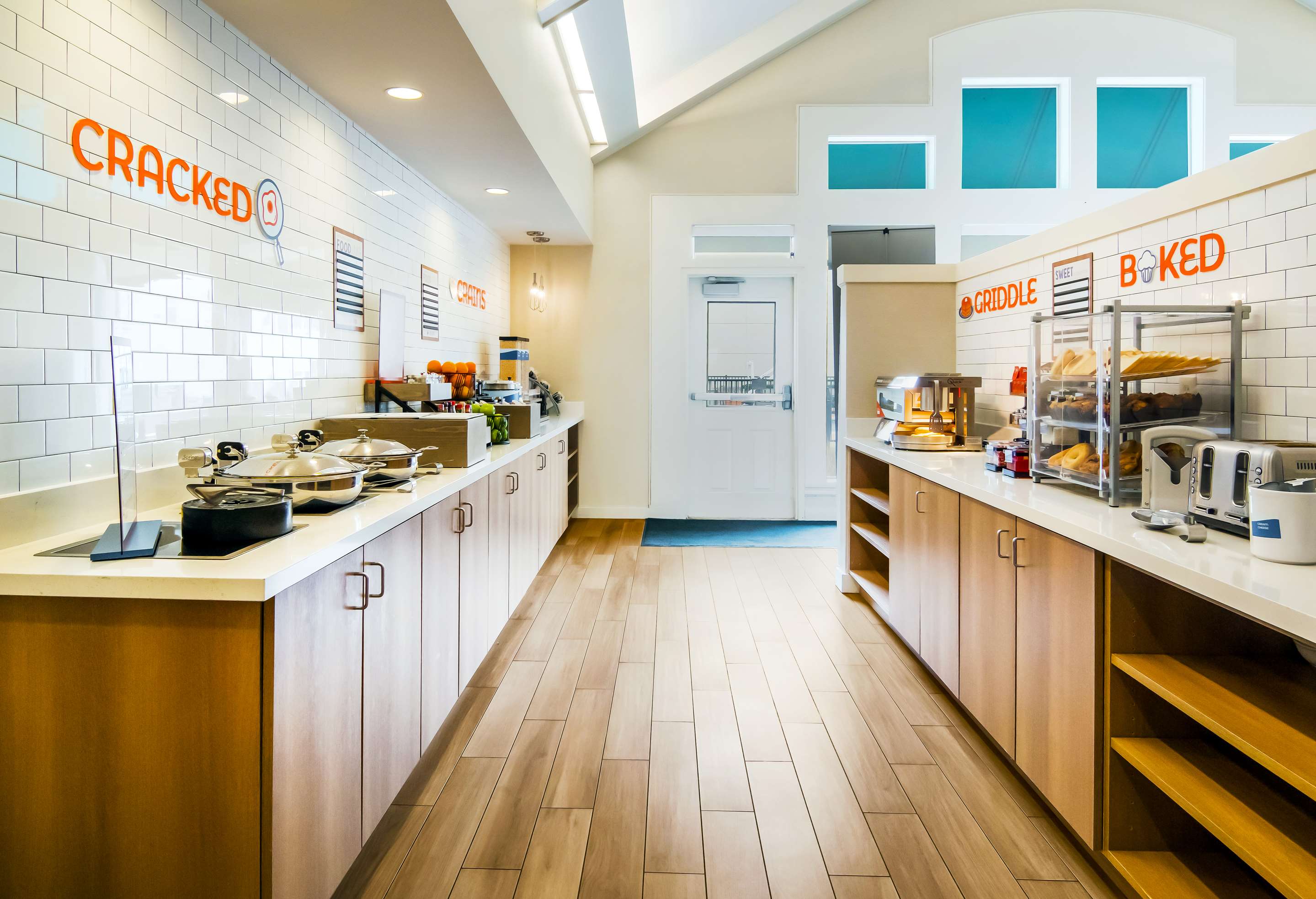 Breakfast Bar | Sonesta ES Suites Flagstaff