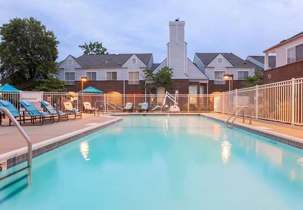 Pool - Sonesta ES Suites Blue Ash - I-275, Exit 47