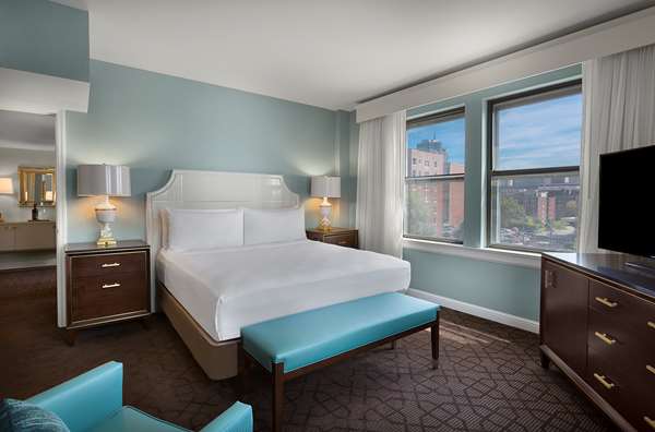 Suite - Chase Park Plaza Hotel St Louis