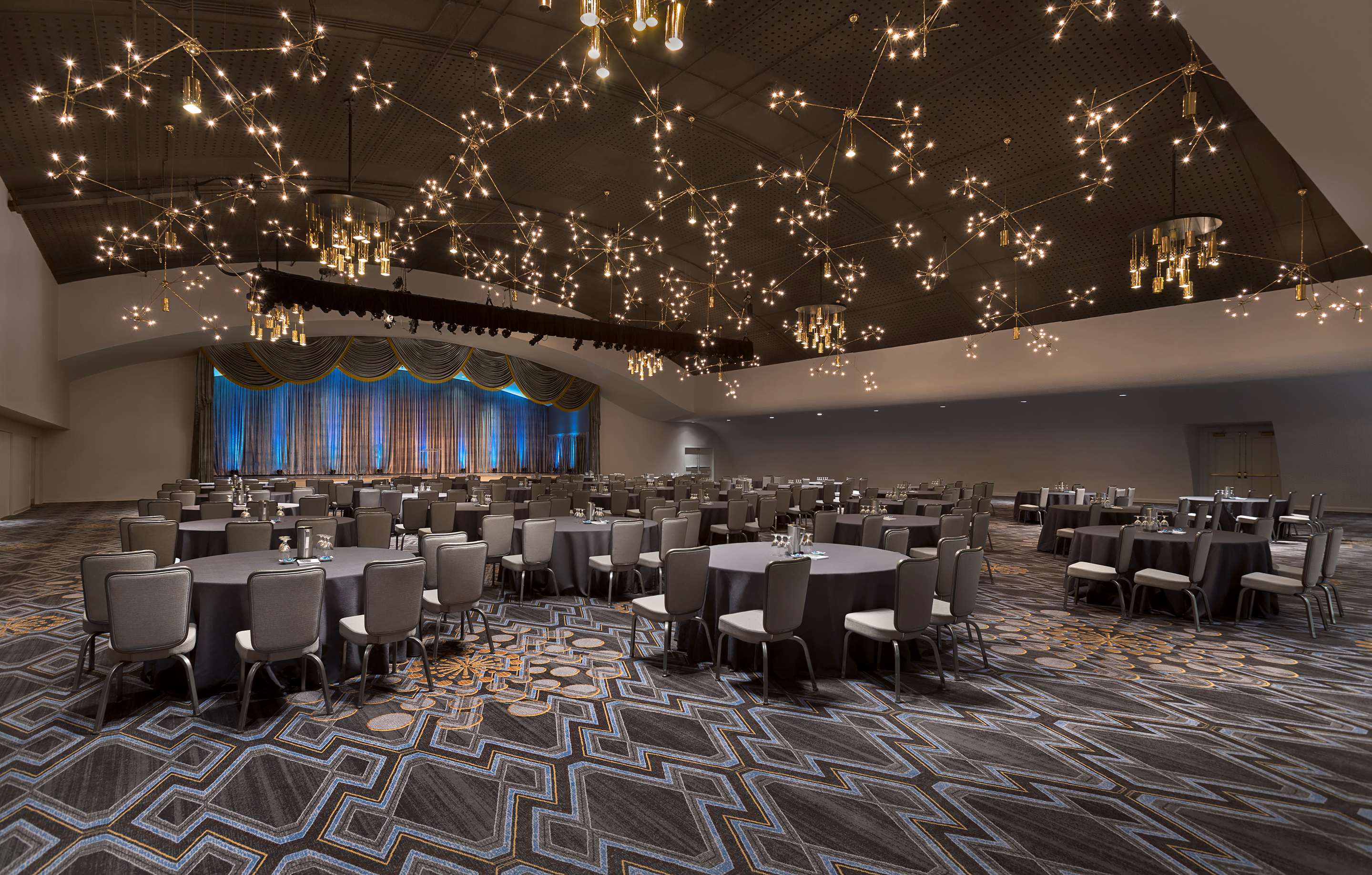 Meeting Khorassan Ballroom Rounds | The Royal Sonesta Chase Park Plaza St. Louis