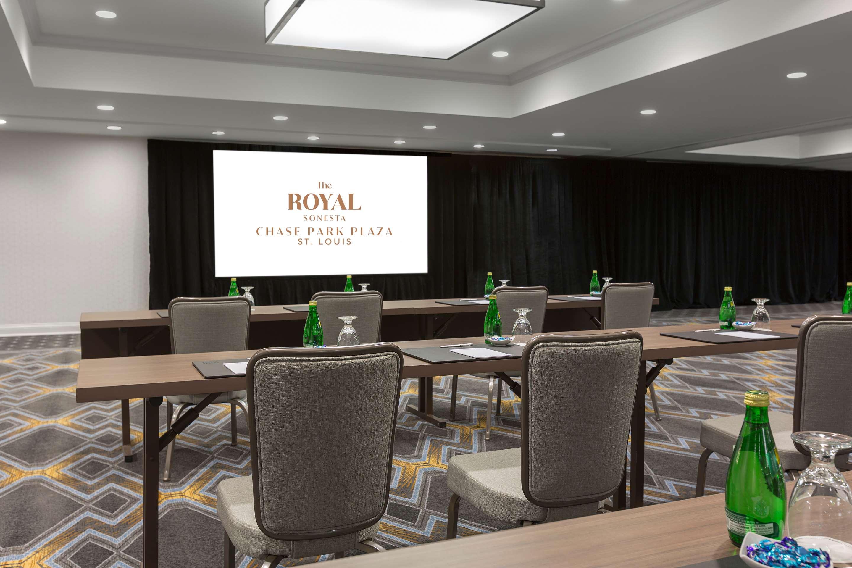 Meeting Lindell Ballroom Detail | The Royal Sonesta Chase Park Plaza St. Louis