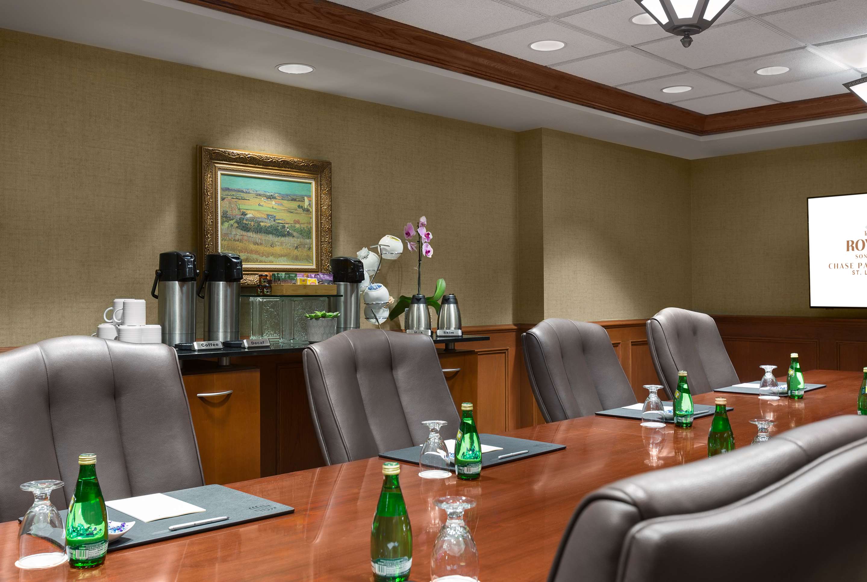 Executive Boardroom detail | The Royal Sonesta Chase Park Plaza St. Louis