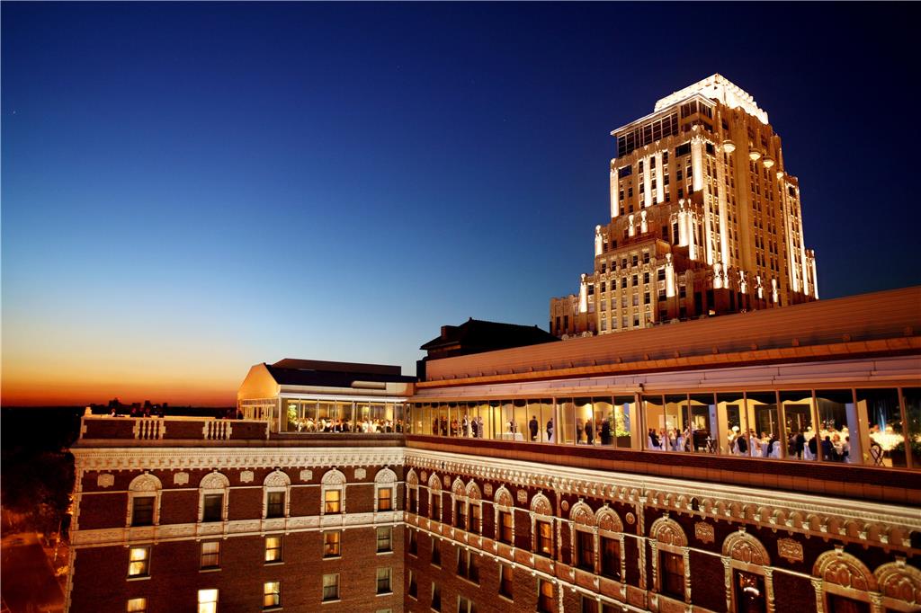 The Royal Sonesta Chase Park Plaza