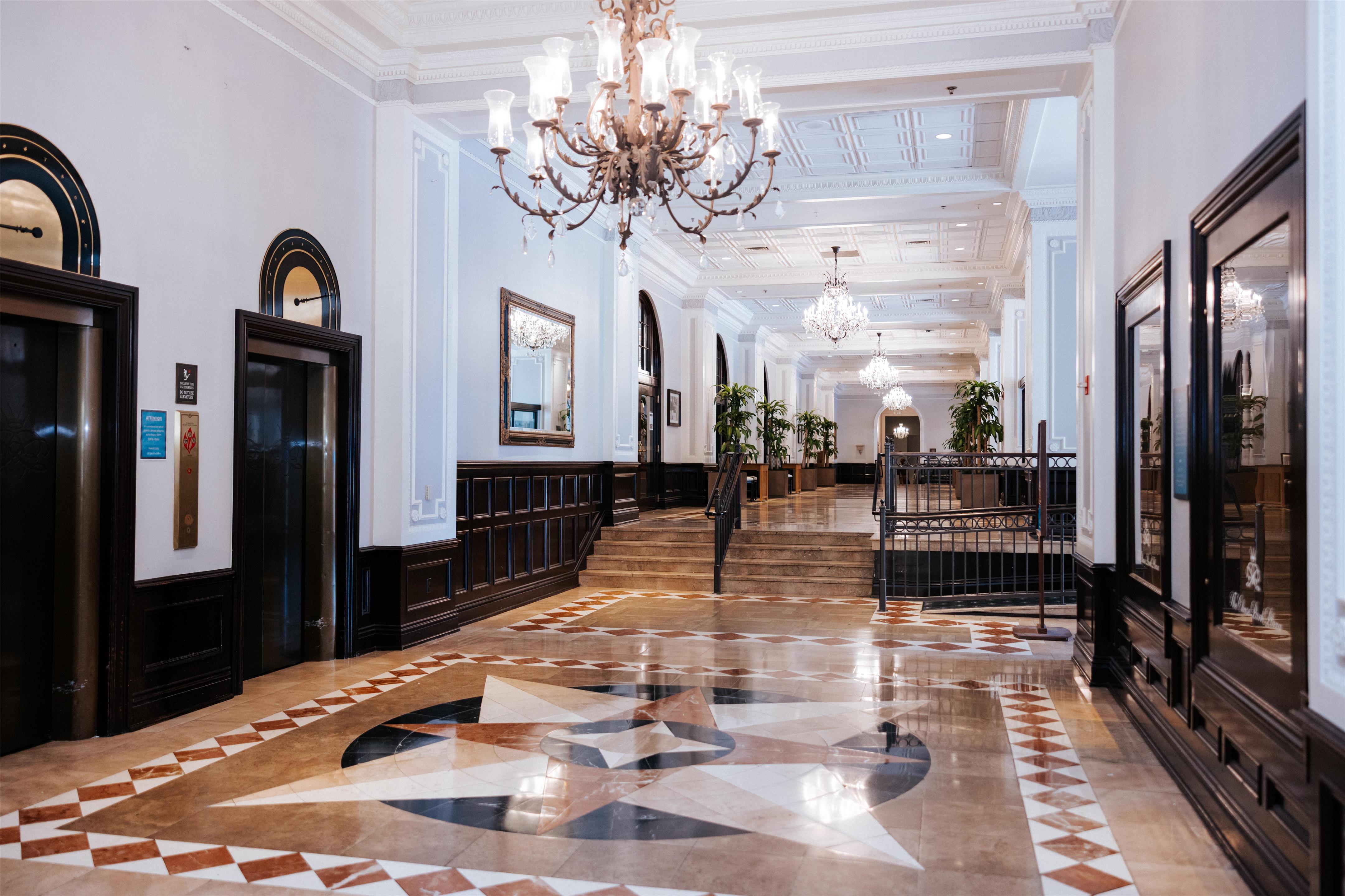 Royal Sonesta Chase Park Plaza lobby hallway ii | The Royal Sonesta Chase Park Plaza St. Louis