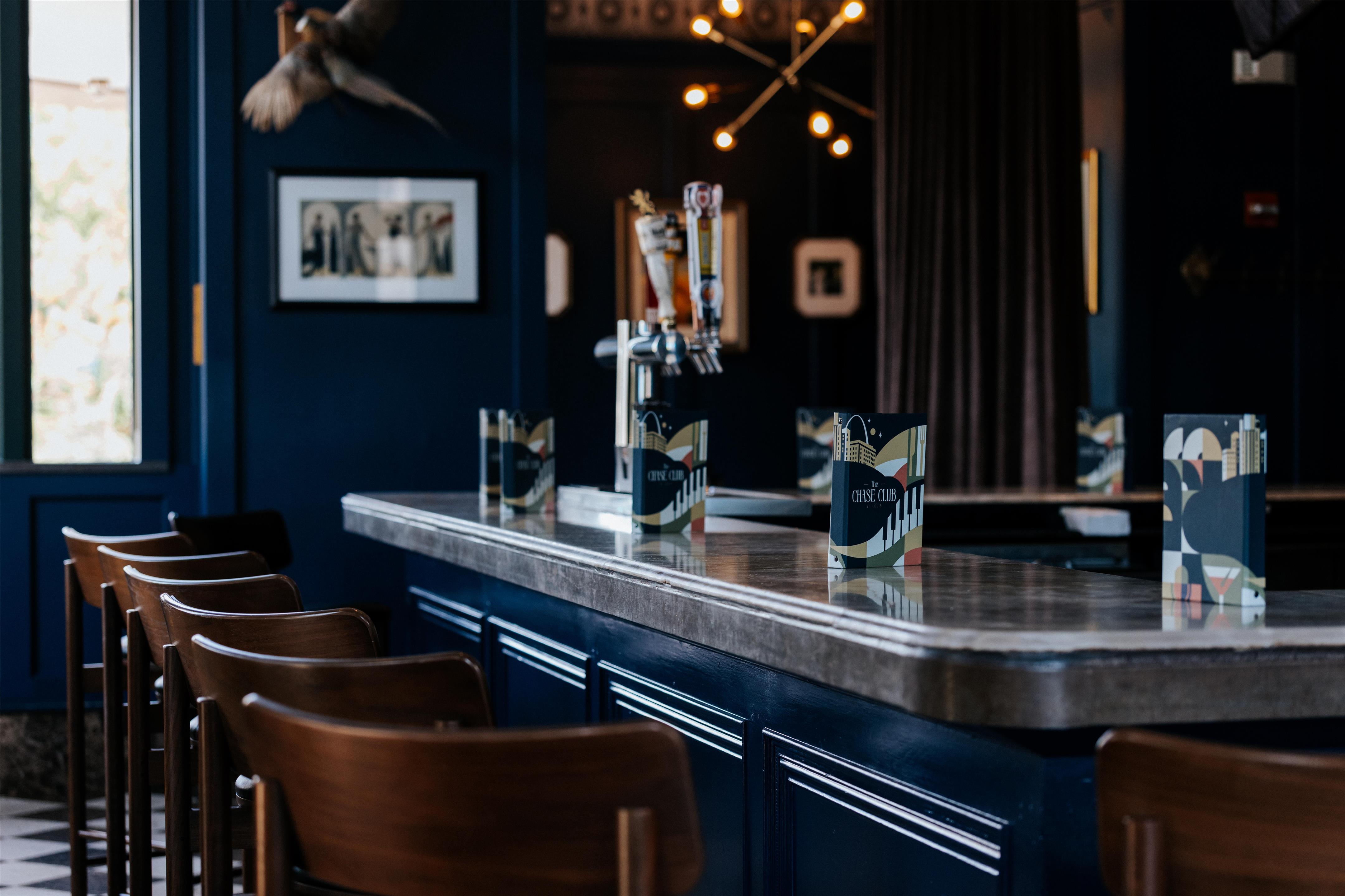 Bar at Chase Club | The Royal Sonesta Chase Park Plaza St. Louis