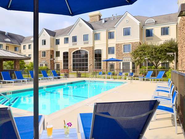 Pool - Sonesta ES Suites Auburn Hills - I-75, Exit 78