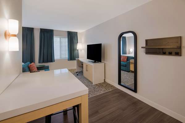 Suite - Sonesta ES Suites Andover