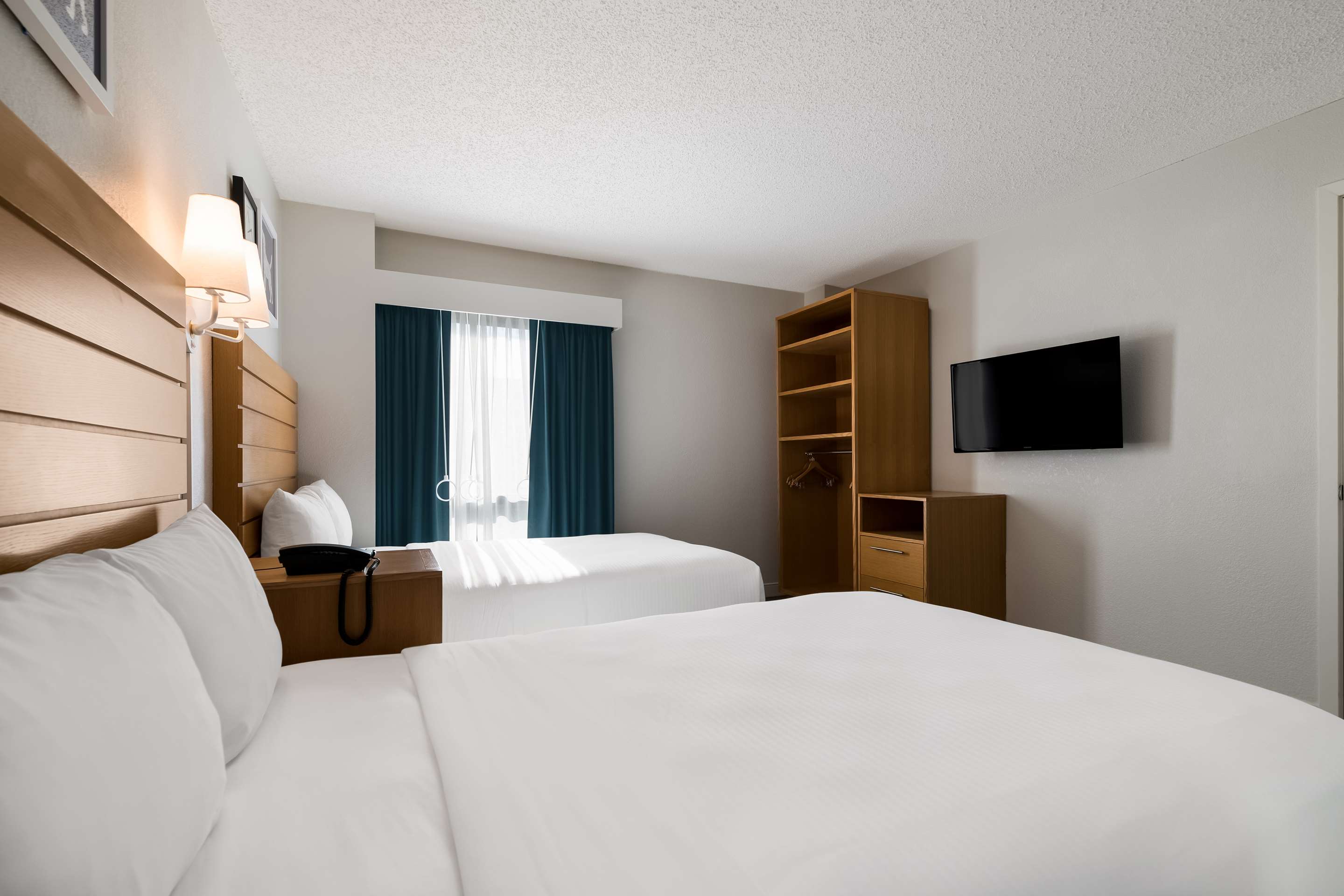 Doubles Bedroom
