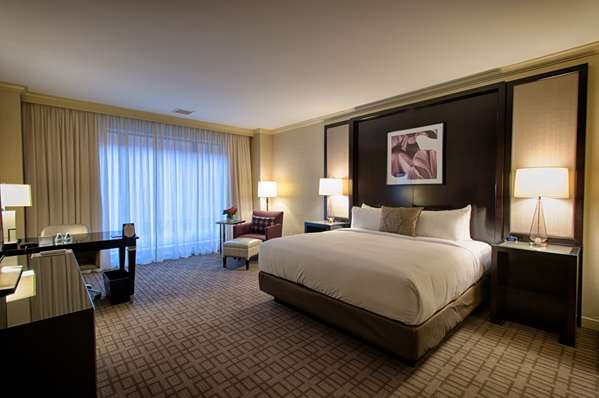  - Royal Sonesta Harbor Court Hotel Baltimore