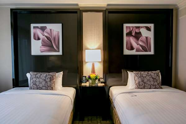  - Royal Sonesta Harbor Court Hotel Baltimore