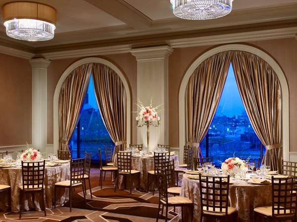  - Royal Sonesta Harbor Court Hotel Baltimore